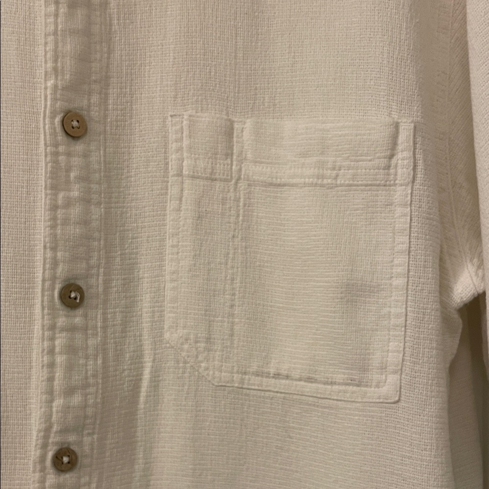 Royal Robbins Men's White Short Sleeve Button Down Shirt - Picture 4 of 7